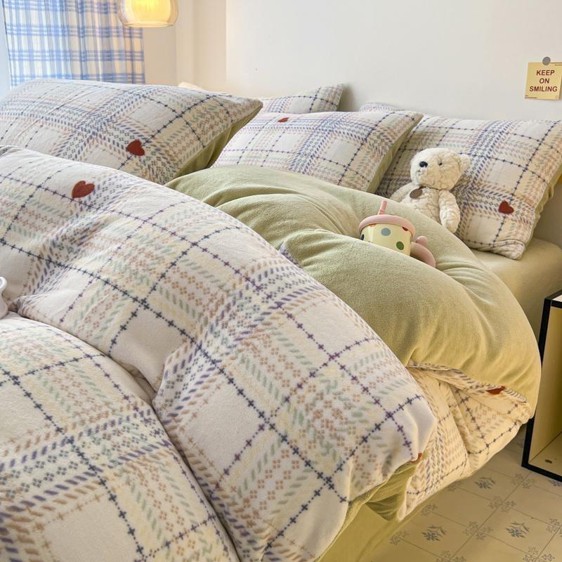 Thickened Milk Fleece Bed Four-Piece Set, Double-Sided Fleece Coral Fleece Quilt Cover, Bed Sheet Three-Piece Set