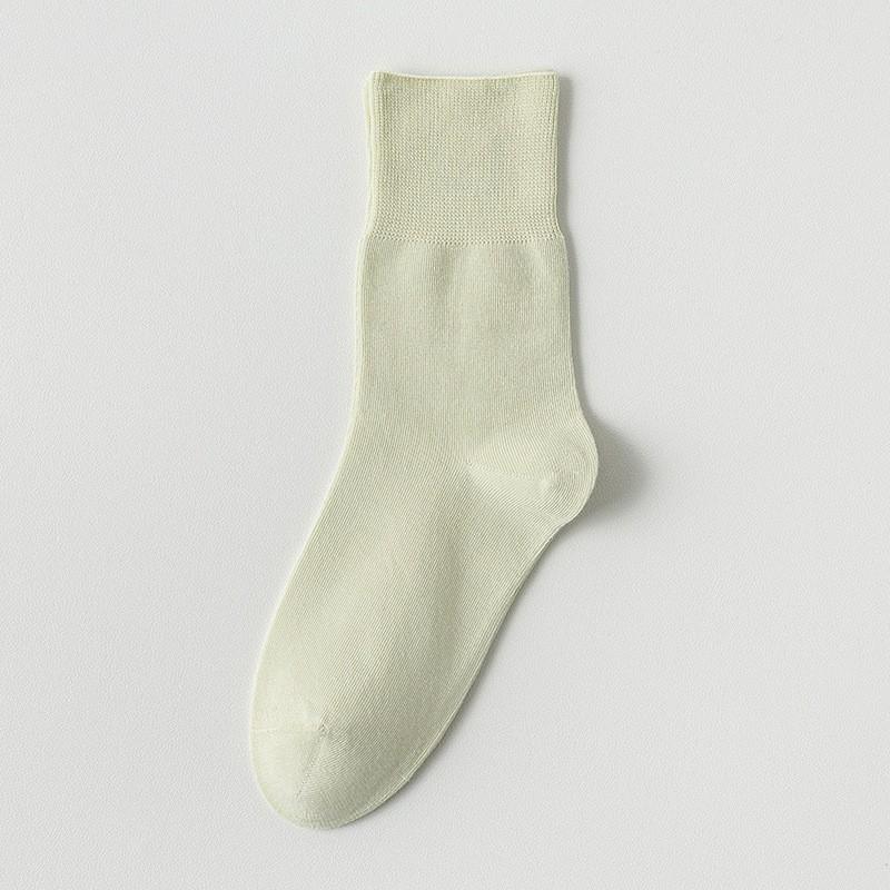 

Socks Pure Cotton White Medium Tube Socks Spring And Autumn Thin Boneless Confinement Socks Solid Color Cotton Stacking Socks Women One size зелений