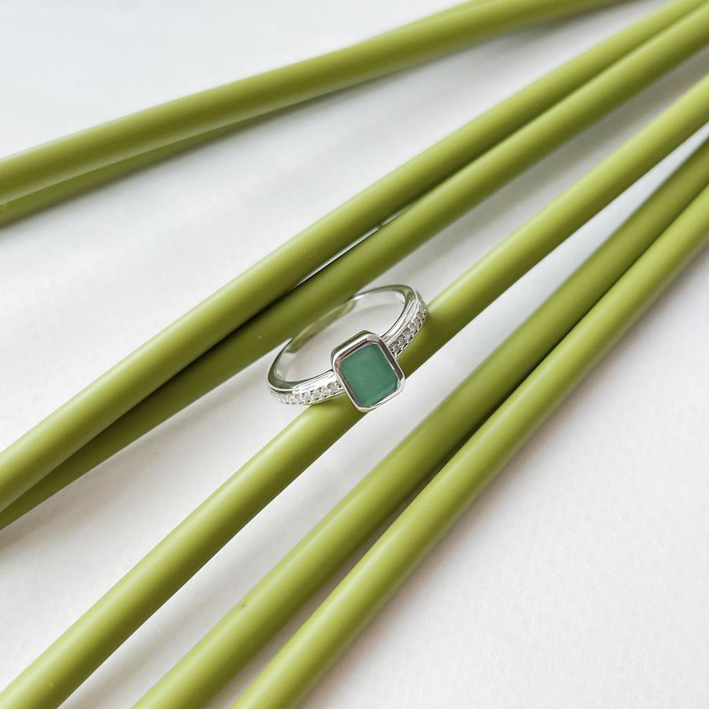 Silver Ring with Natural Emerald 1.185ct, Product Weight 2.54 G (2152903)