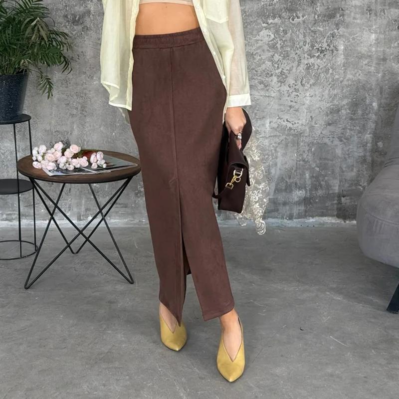 Suede Skirt Women 2026 Spring Faux Suede Leather Regular Fit Pencil Skirts Retro High Waist Commuting Vintage Long Skirt Femme