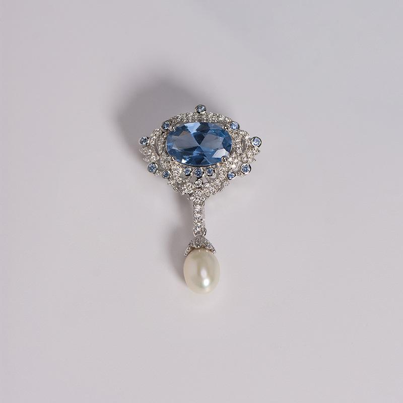 TIANSHE Blue Crystal Retro Brooch S925 Sterling Silver Natural Universal High-end Pin 925 silver