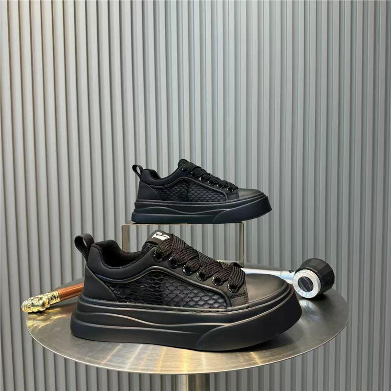 Mesh ultra-light bottom breathable board shoes trendy shoes light and comfortable spring and summer new casual shoes low top bjd