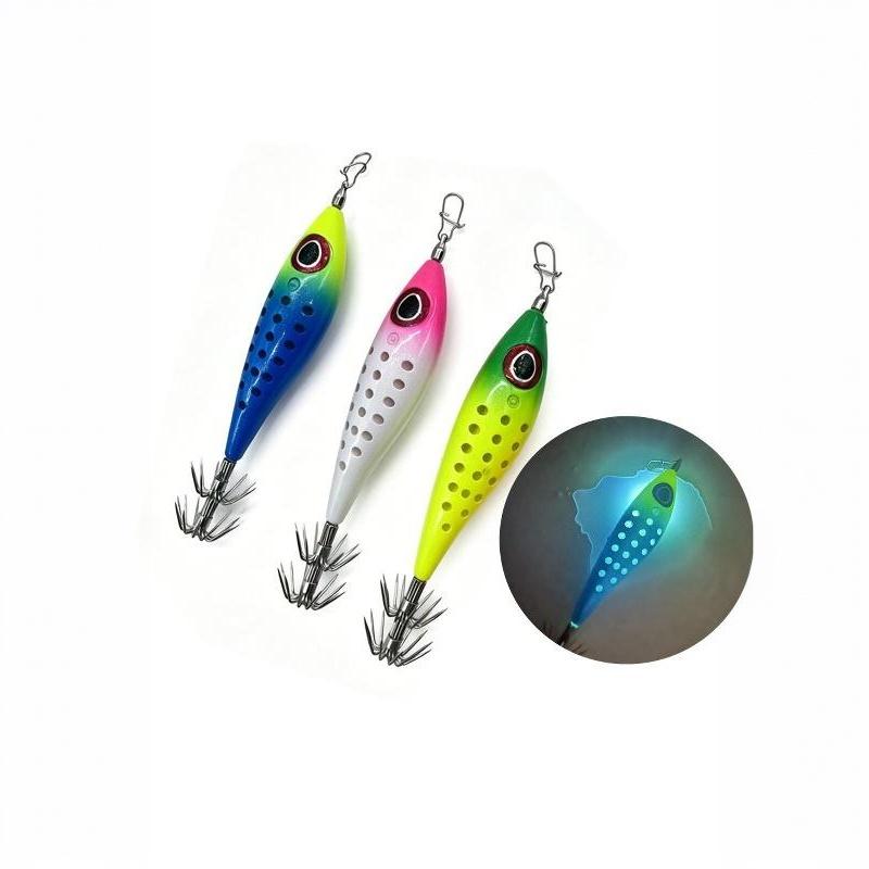 1Pcs /4 Color Squid Jig Lure With Fish Attracting Light Fishing Lures For Outdoor Fishing Activities