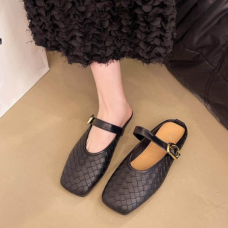 Fashion New Women Flats Autumn Square Toe Mary Jane Shoes Low Heels Designer Ballet Flats Sneakers Women Comfortable Elegant Loafers