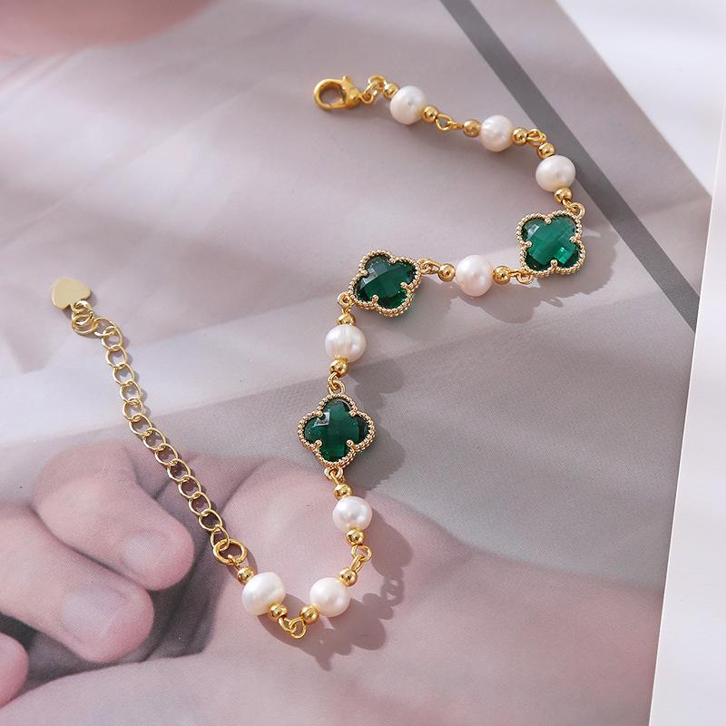 New Four-leaf Clover Bracelet for Women Classic Retro Design High-end Women's Bracelet Jewelry