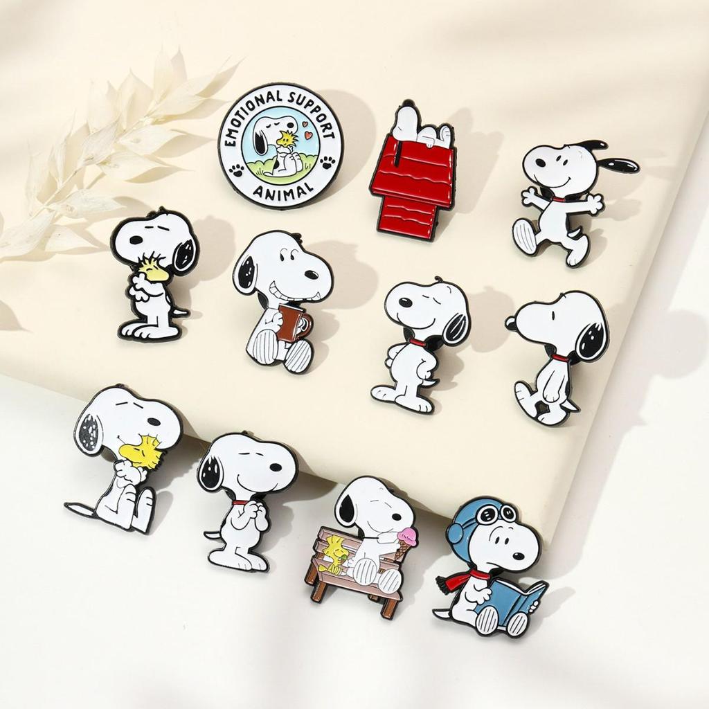 Adorable White Cartoon Puppy Brooch - Cute Japanese Style Metal Badge Accessory for Bags