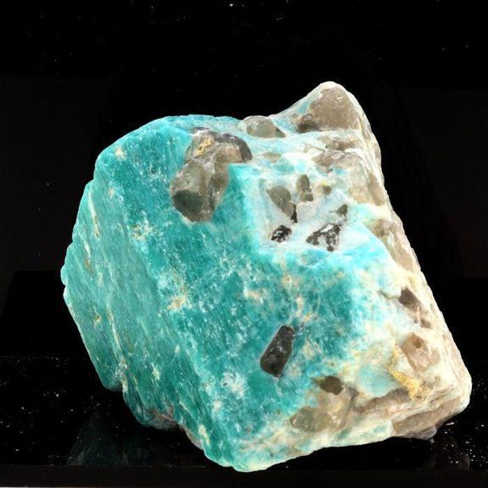 Pierres et Minéraux. Amazonite + Quartz fumé. 1365.5 ct. Konso, Ethiopie.
