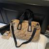 High Appearance Level, Simple and Fashionable, Large-capacity Quilted Sports and Fitness Bag, Casual and Trendy Handbag