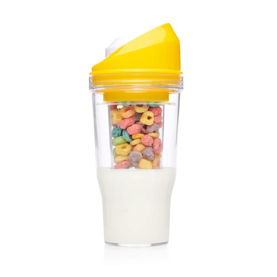 Portable Cereal Cup Plastic Milk And Cereal Travel Cup To-go Cereal Container No Spoon or Bowl Needed for Kids Adults Breakfast On The Go