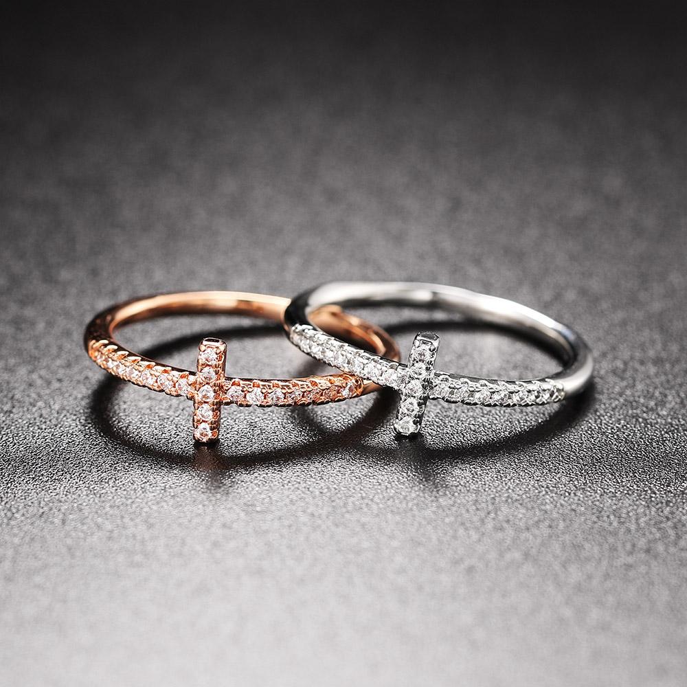 Cross Ring for Women Korean Fashion Micro-inlaid Zircon Dainty Rings Rose Gold Color Crystal Finger Accessories Jewelry R715