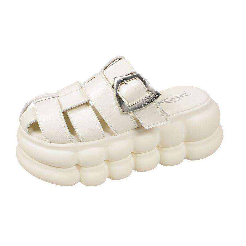 One Pedal Hollow Thick Bottom Comfortable Roman Cool Slippers Pig Cage Summer 2025 New Woven Bag Head Slippers Women's Wear
