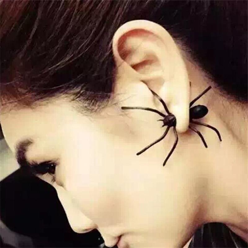 1 PC Black Spider Ear Stud Earrings 3D Creepy Personality Unique Punk Earring for Women Brincos Fashion Zircon