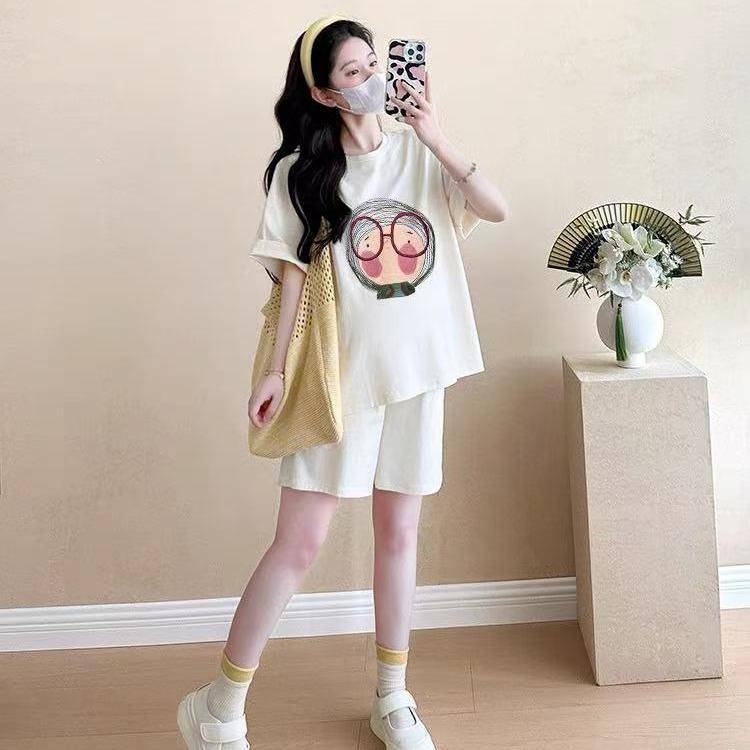 

Summer Maternity Pink Top & Wide-Leg Shorts Set | Age-Defying, Fashionable, Lightweight T-Shirt & Shorts XXXL [77-85 kg]