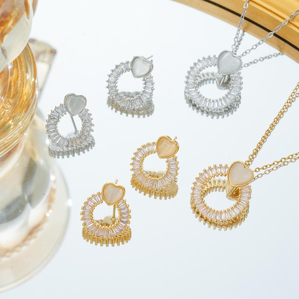 Light Luxury Flower Iris Imitation Red Sapphire Necklace Versatile Fashion Temperament Set for Women