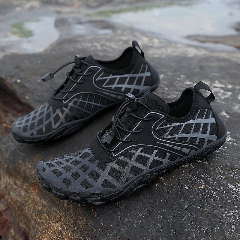 Outdoor creek shoes men's and women's wading shoes quick-drying beach shoes swimming diving shoes hiking shoes yoga shoes
