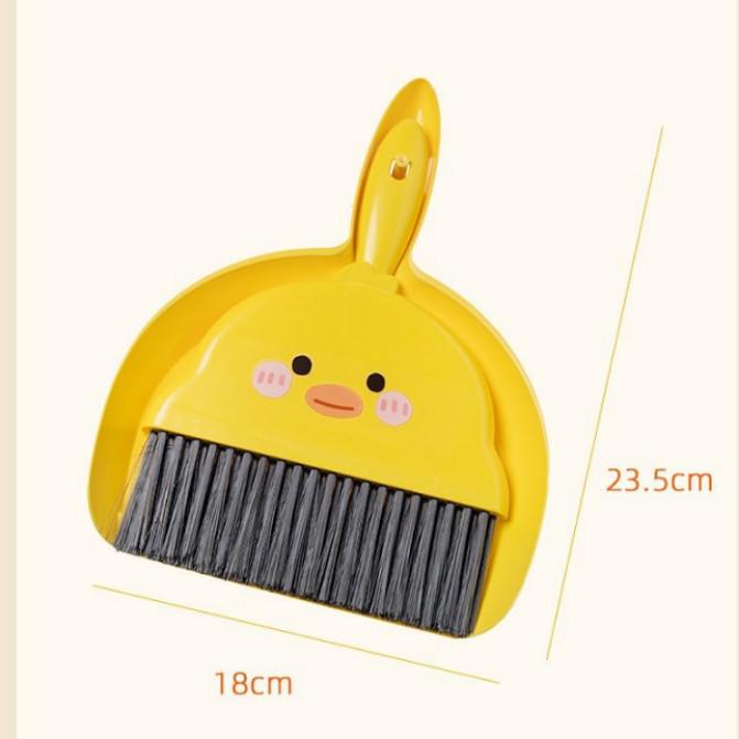 

Мини Настольный Набор Метла и Совок для Детей и Студентов