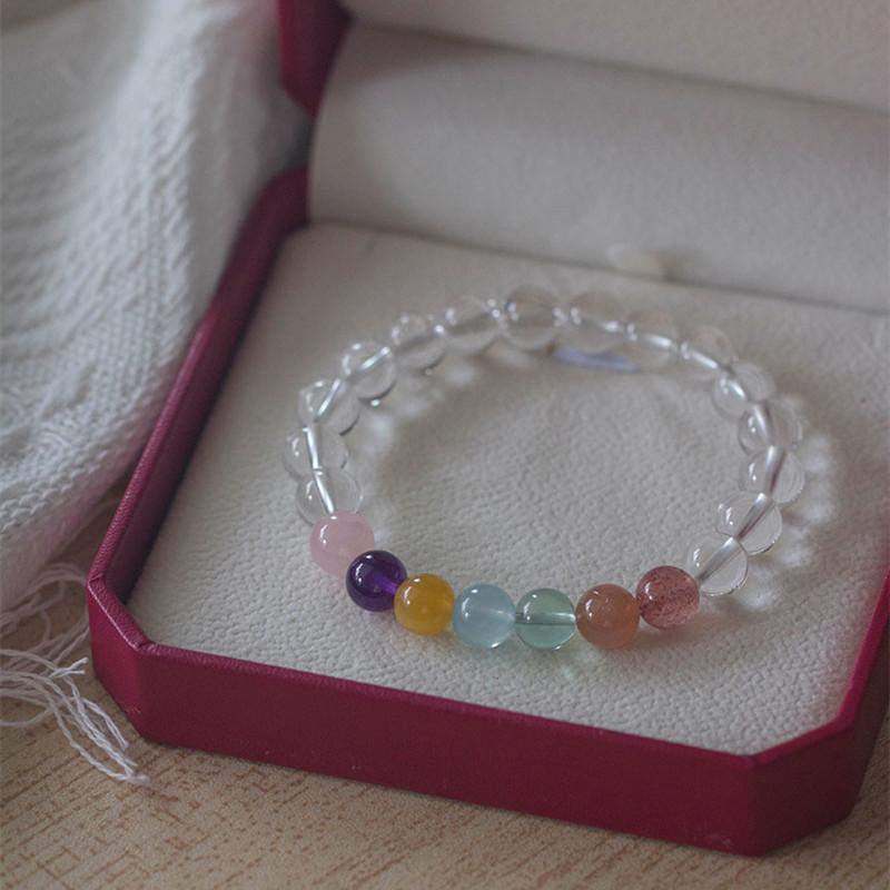 Natural white crystal beads8mm Women s single-loop bracelet with strawberry crystal, simple, elegant, and fashionable