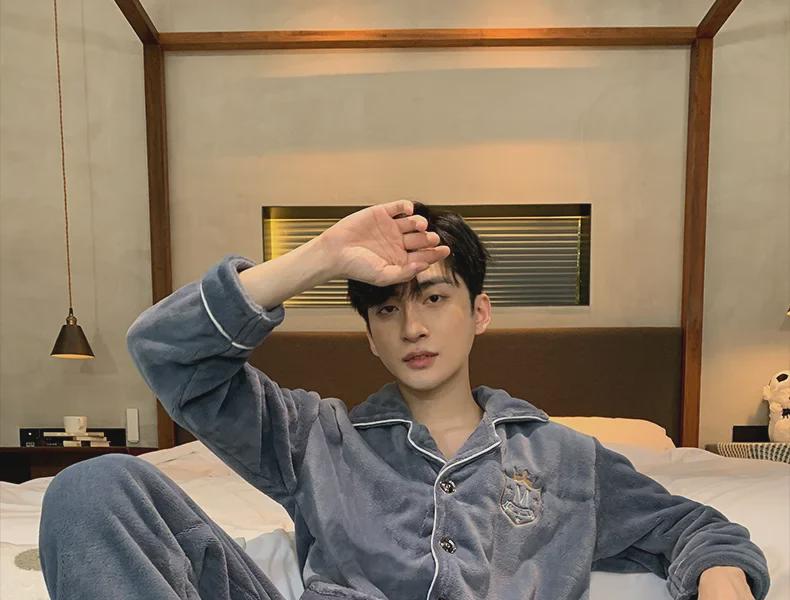 Pijamale groase de flanel pentru tineri: Cu mânecă lungă, Călduros, Plus catifea