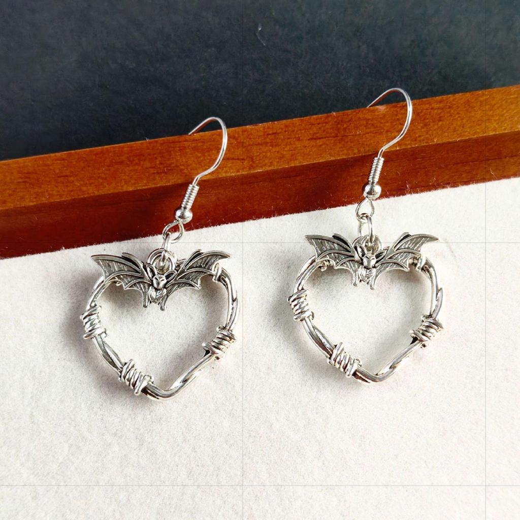 Gothic Punk Thorn Heart Bat Unisex Earrings