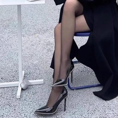 Escarpins à talons hauts fins en cuir verni noir pour femmes, chaussures de luxe à bout pointu avec perles et cristaux scintillants, nouvelle collection automne