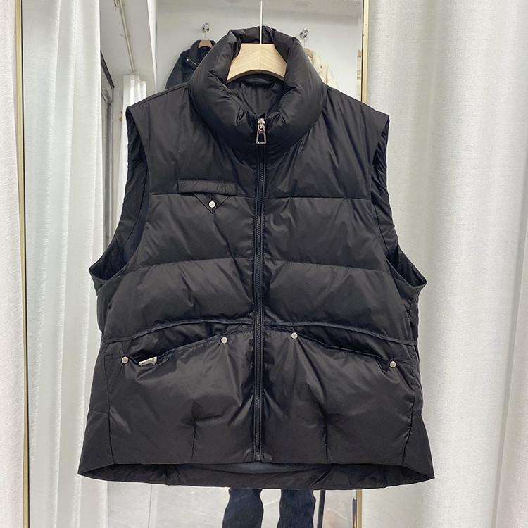 Women's Short Korean Style Lightweight Duck Down Vest - 2026 Autumn/Winter Collection