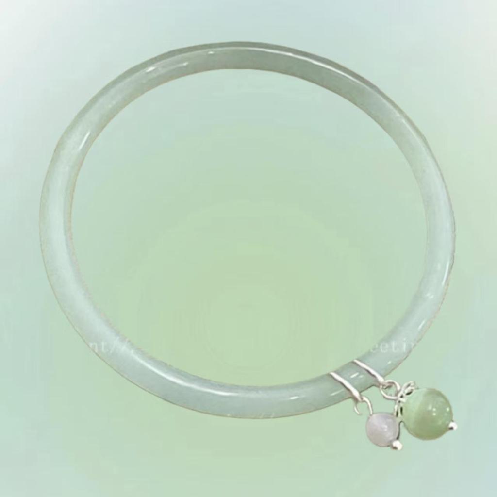 Von Xiaohongshu inspiriertes Retro-Quasten-Glockenarmband