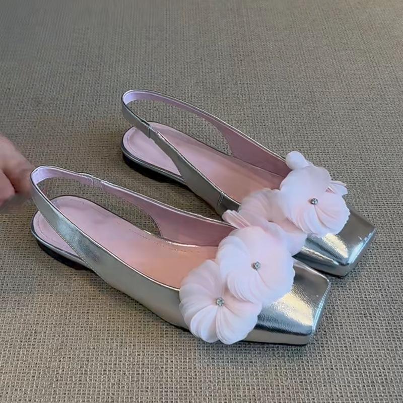 Design Temperament Square Head Shallow Mouth Flower Low Heel Single Shoes Women's French Versatile Thick Heel Bag Head Sandals