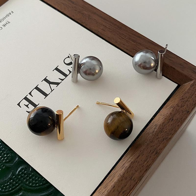 Autumn And Winter Shijia Pearl Earrings, Coffee Color Maillard Earrings, Niche Retro Temperament, Versatile Foreign Style, Advanced Sense Earrings