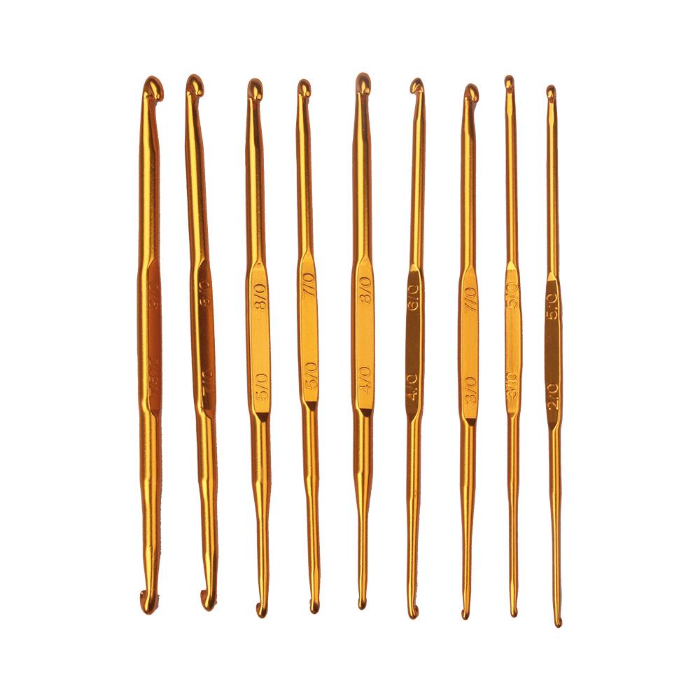 Golden Aluminum Double-Ended Chunky Crochet Hook for Sweaters