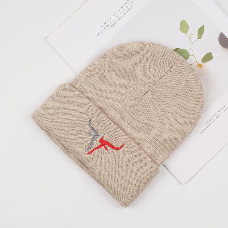 New Cow Head Embroidery Knitted Hat for Men and Women, Warm Cool Trendy Cold Hat, European and American Style Street Pullover Wool Hat