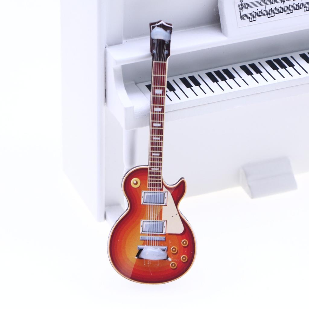 1/4 Stück Mini Simulation E-Gitarre Beliebte Gitarre Passende Miniatur-Szenenrequisiten Puppenhausmodellzubehör