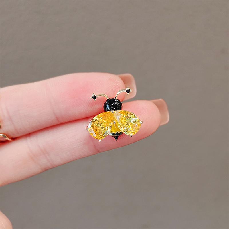 French Elegant  Pearl Brooch  Clothes Corsage Jewelry For Women