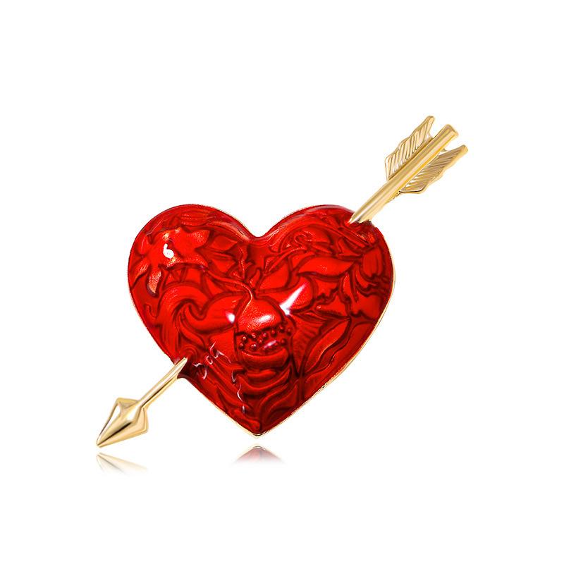 

New love brooch one arrow through the heart dripping oil brooch fashion style exquisite versatile corsage pin accessories
