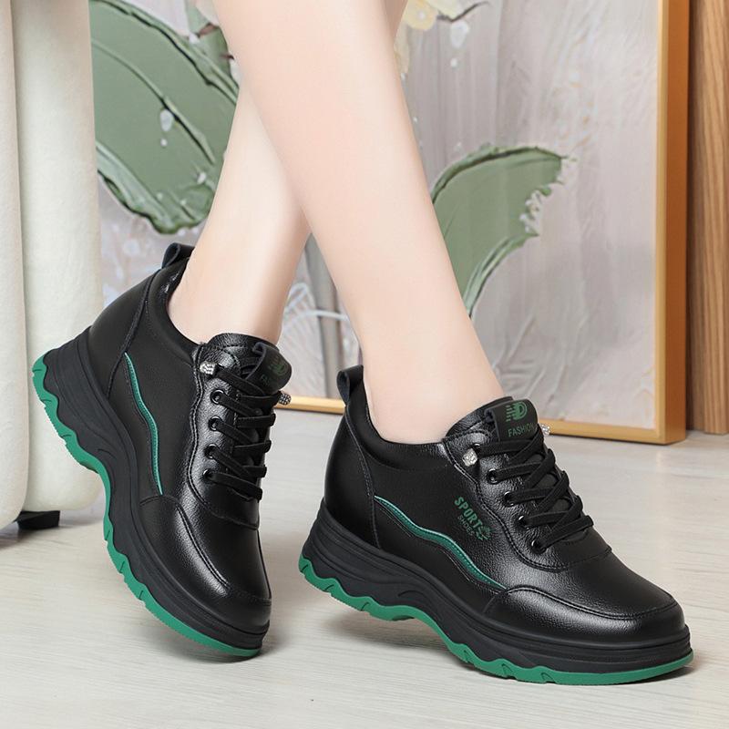 

Fashion Women Water Proof Solid Comfort Sneakers Breathable Sports Shoes Outdoor Walking Flats Spring Casual Soft Leather Shoes 2024 36