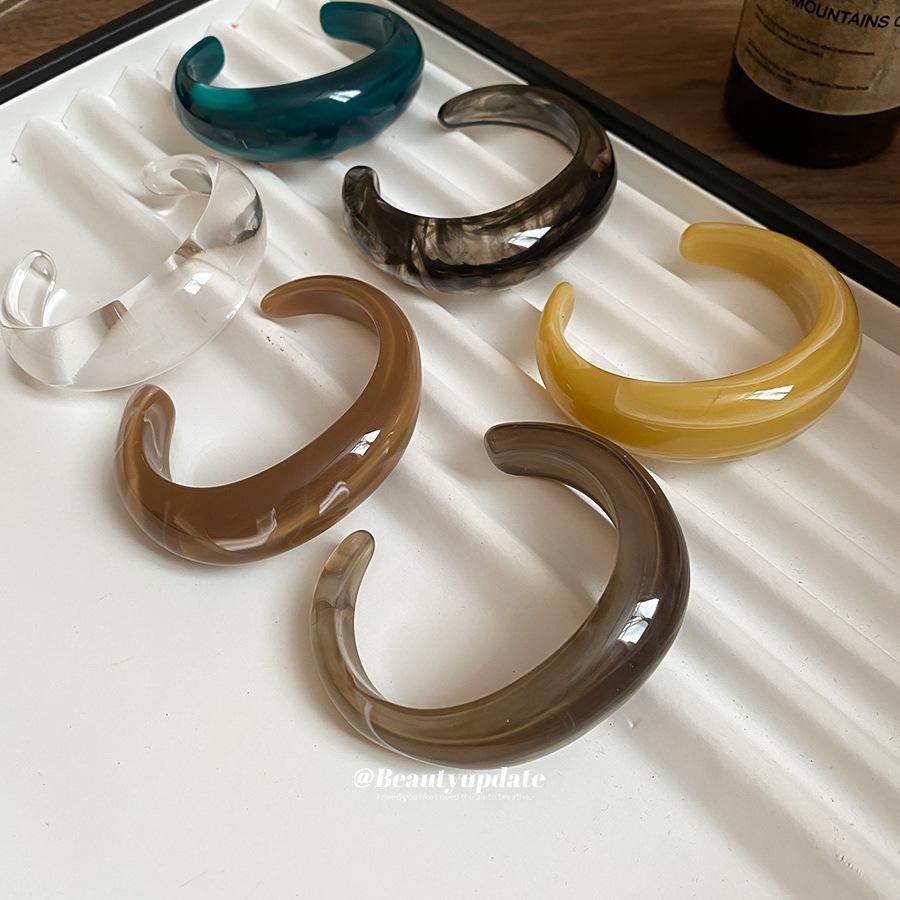 Vintage Bohemian Resin Cuff Charms Bracelets Bangles For Women Fashion Jewelry Acrylic Wide Open Wrist Geometric Bangle Pulseras