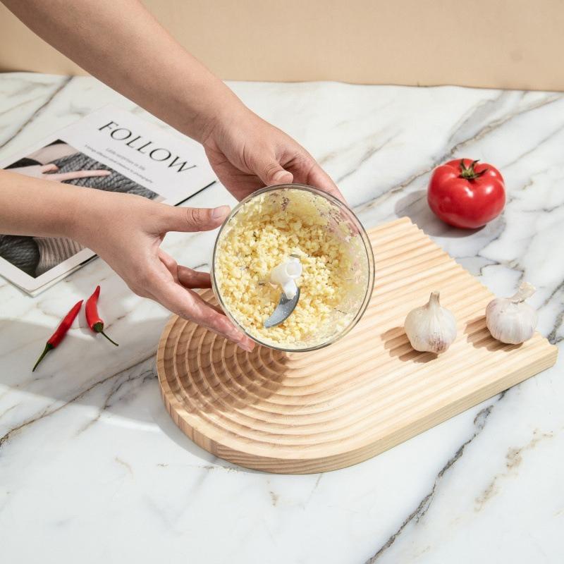 500/900MLmanual stainless steel garlic chopper,rotating sharp blade,smooth drawstring,non slip base,use for onion,meat,milkshake