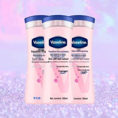 Vaseline Lotion Corporelle Éclaircissante à la Niacinamide Pack Triple