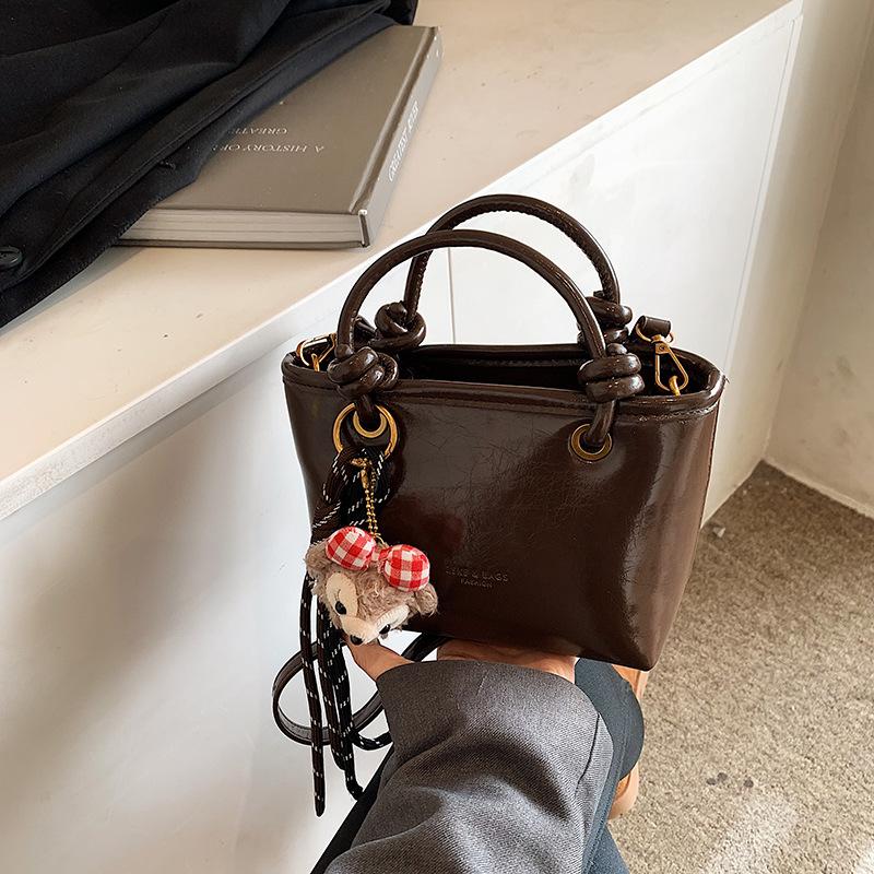 Small Bag Women's New Casual Versatile Fashion Messenger Bag Portable Bucket Bag