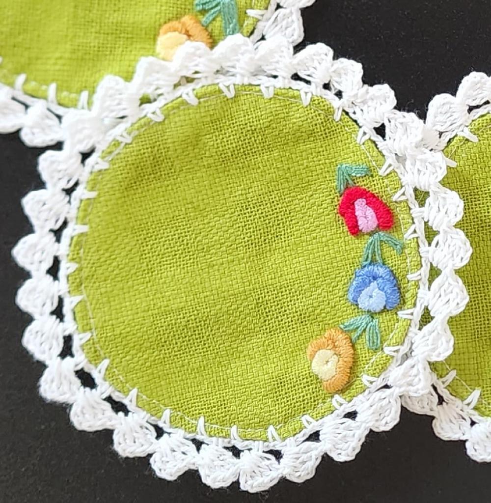Cute and stylish floral embroidered coasters, 10cm diameter, set of 6, made from Thai cotton (green)