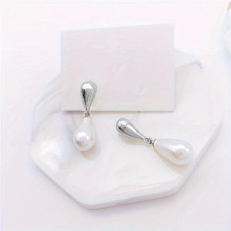 New  Simple Design Drop-shaped Pendant Earrings Ladies Personalized Trend Holiday Jewelry Accessories