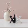3D-gedruckte Lesemann-Statue, Abstrakte Buchkopf-Skulptur, Kreative Schreibtischdekoration, Handyhalter für Homeoffice, Geschenk