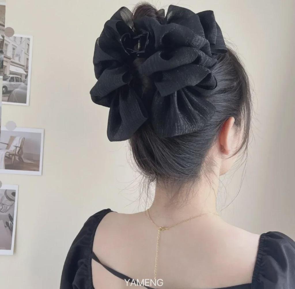 High-End Seersucker Large Bow Hair Clip