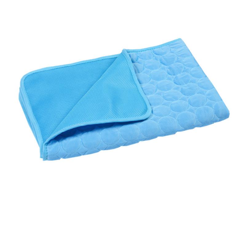 Waterproof Cloth Pet Cooling Mat for Summer Dog Cat Summer Slpeeping