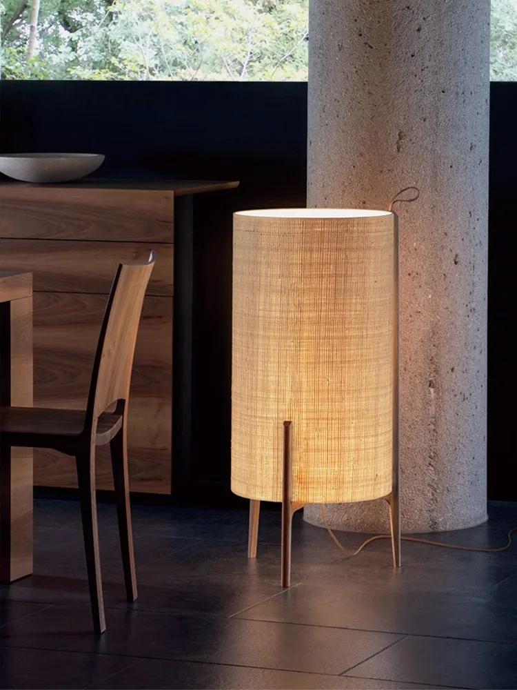 Japanese Bedroom Bedsides Floor Lamps Wooden Fabric Lampshade Creative Simple Tea Room Cafe Study Homestay Art Decor Table Lamps