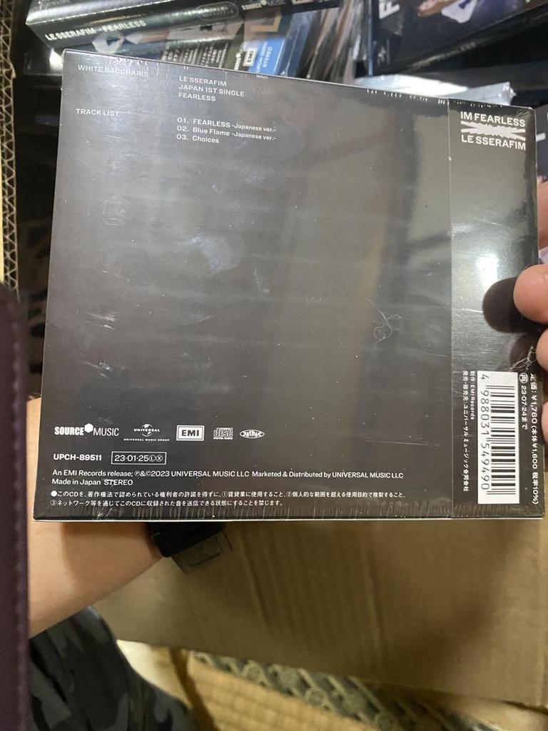 [USED] LE SSERAFIM FEARLESS 1st Japanese single 3 pieces