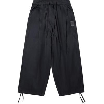 Partea de jos – Capri și pantaloni