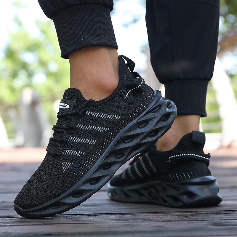Unisex Plus Size Thick-Soled Mesh Sneakers – Lightweight, Breathable Summer Running Shoes 41