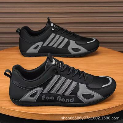 Men's Shoes Spring New Trend Versatile Breathable Doudou Shoes Ultra-light Soft-soled Sports and Leisure Shoes One-pedal Men's Shoes