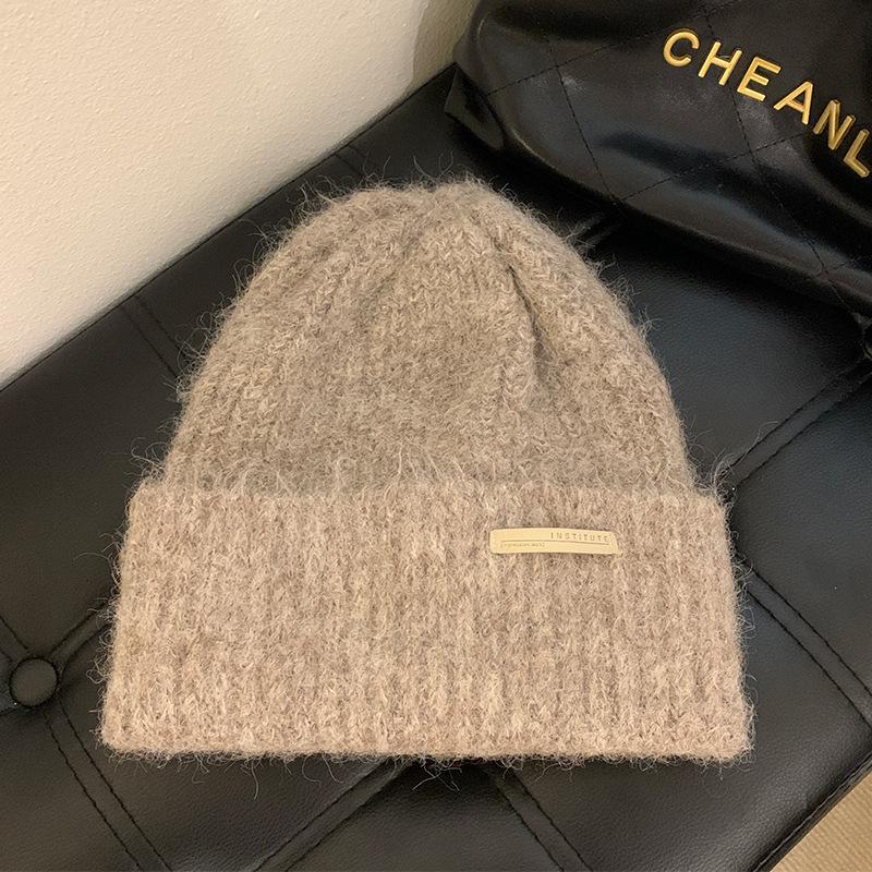 Autumn and Winter Wool Pile Hats with Large Head Circumference Versatile Casual Cold Hats Warm Hats Couple Ear Protection Knitted Hats