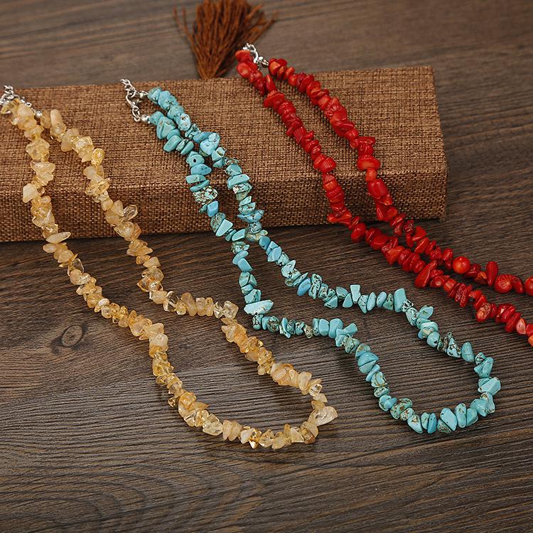 Collana Fatta a Mano con Perline a Frammenti di Pietra Naturale Sette Colori N134